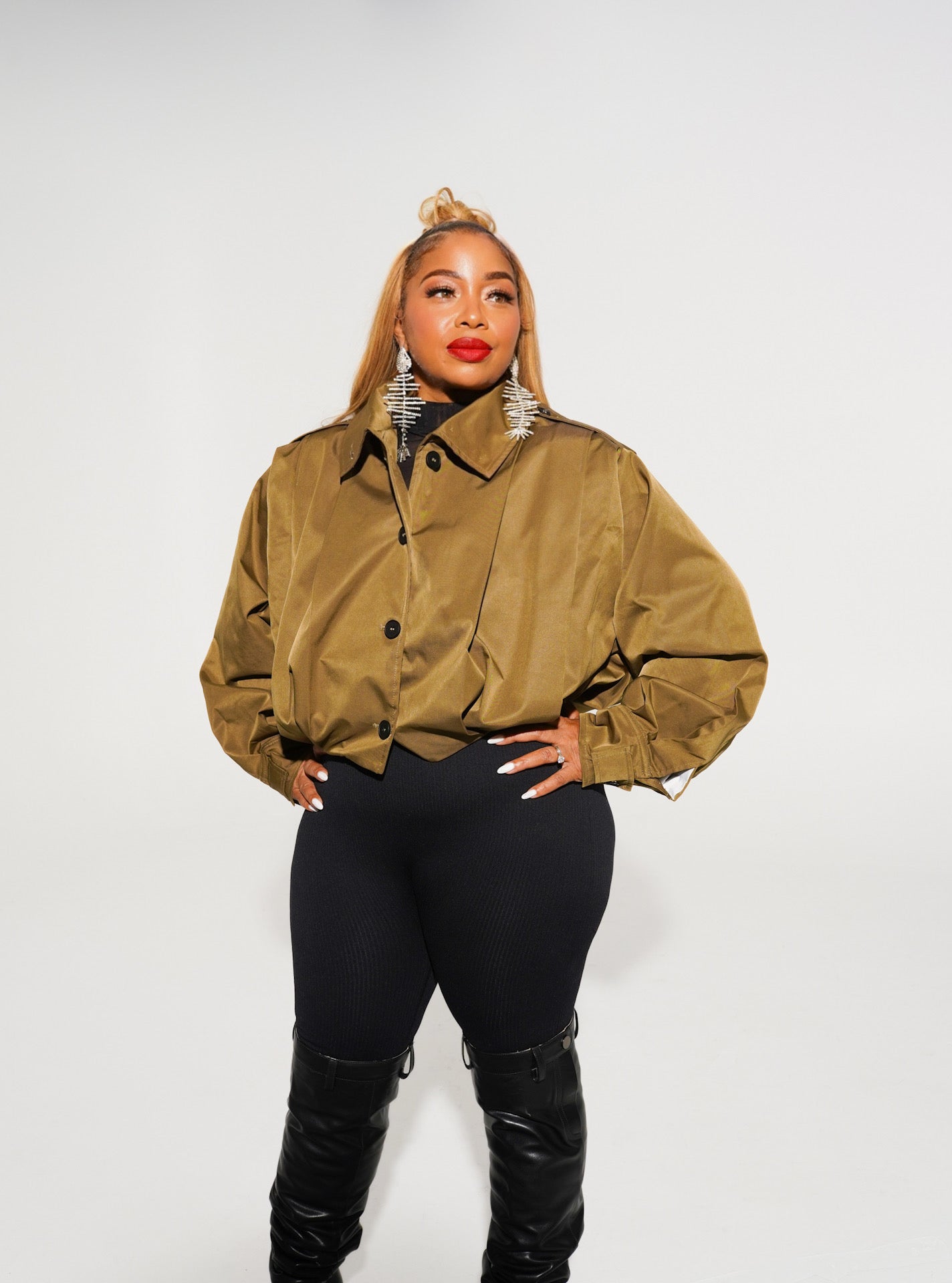 Khaki pleated crop jacket