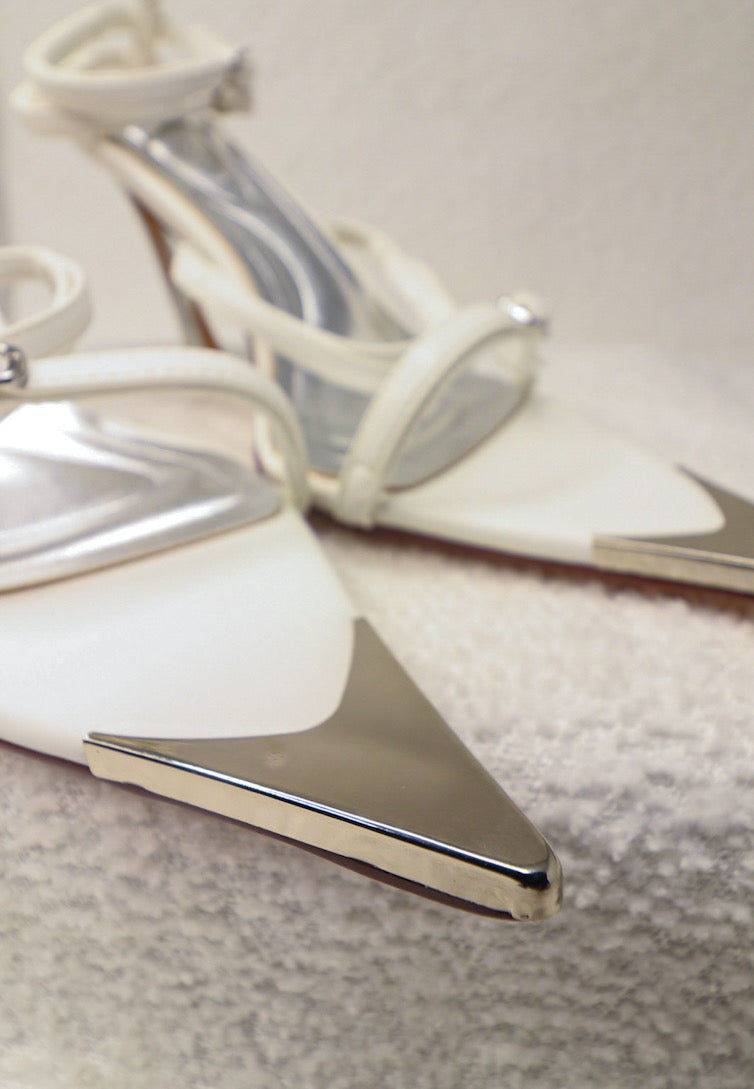 WHITE TOES. SILVER TIPS