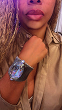 Load image into Gallery viewer, Wrist Cuff
